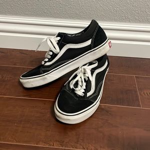 Black vans